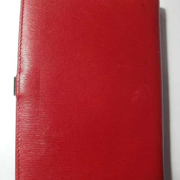 C8,021 Gucci Red Leather Address Book, Planner - Picture 3 of 11